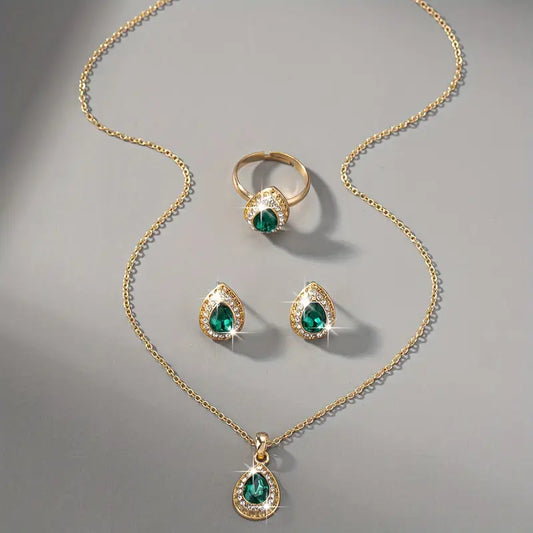 Noémie Glastra Jewelry Set