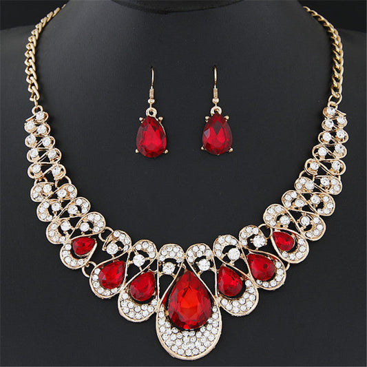 Maevina Crimselle Jewelry Set